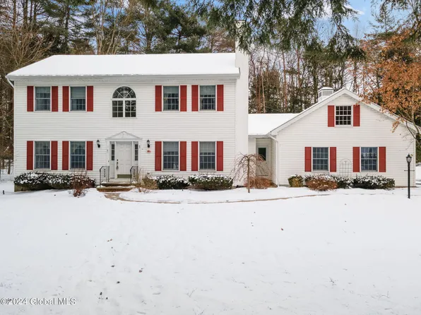 1 NIcklaus Drive, Wilton, NY 12831