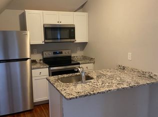 94 Oakland Ave., Providence, RI 02908
