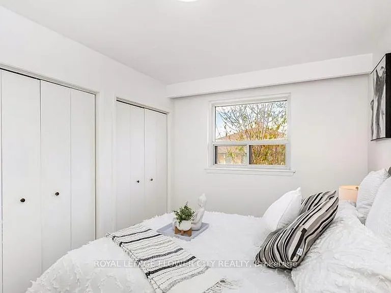 3 Clayhall Cres — Photo 17