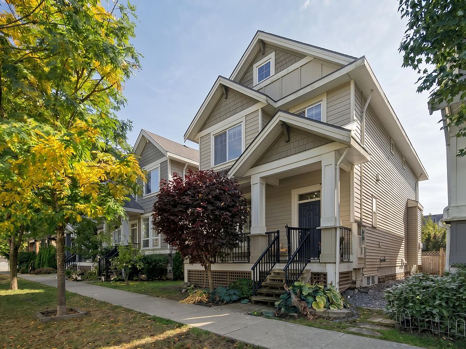 1st image of 19562 72a Ave