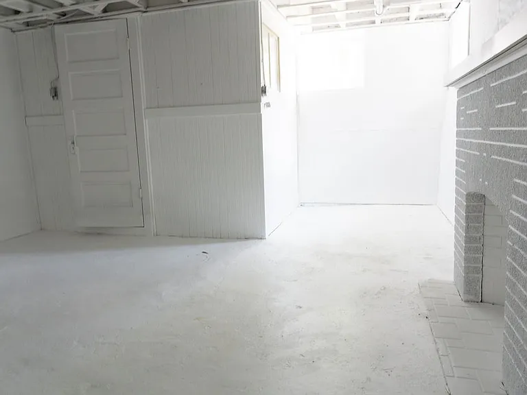 3400 W Franklin St #A — Photo 2