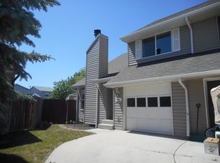 824 Vivian Ct, Gillette, WY 82718