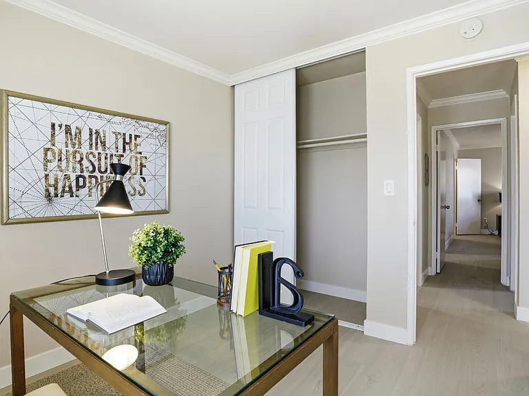 540 Groth Pl — Photo 12