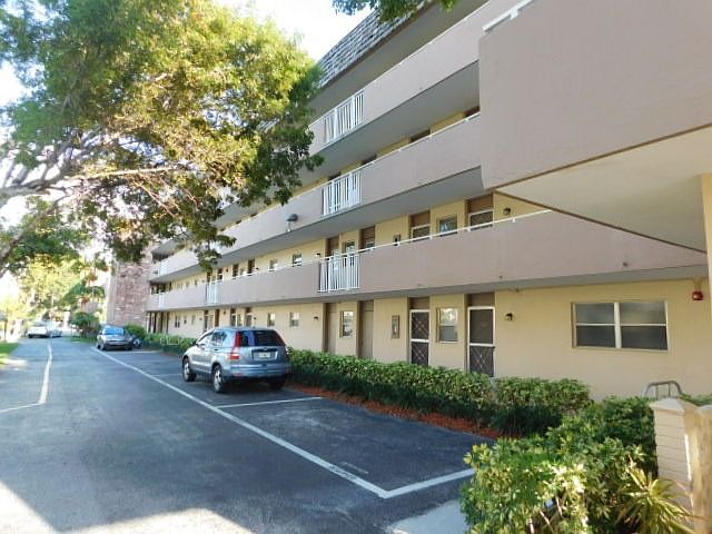 Exterior Features