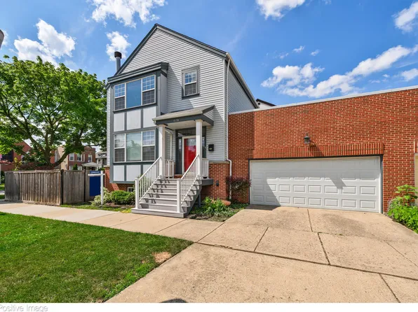 4170 W Berteau Ave, Chicago, IL 60641