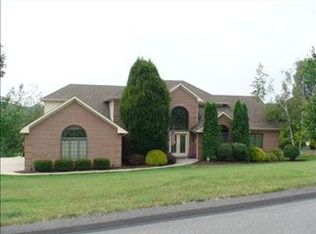 101 Horizon Dr, Venetia, PA