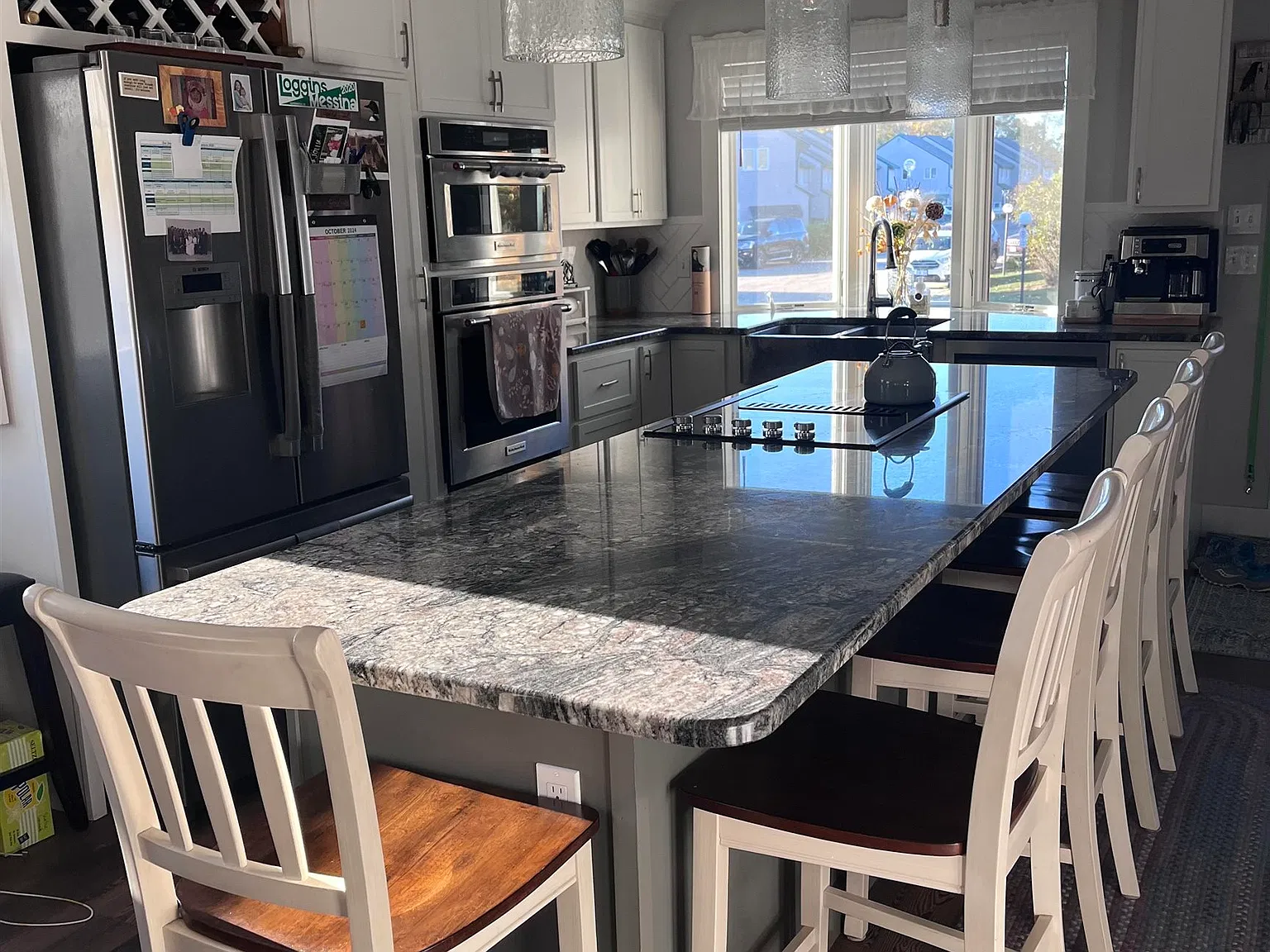 3 bed, 2.5 bath, 1870 sqft, $9,000 — Photo 3