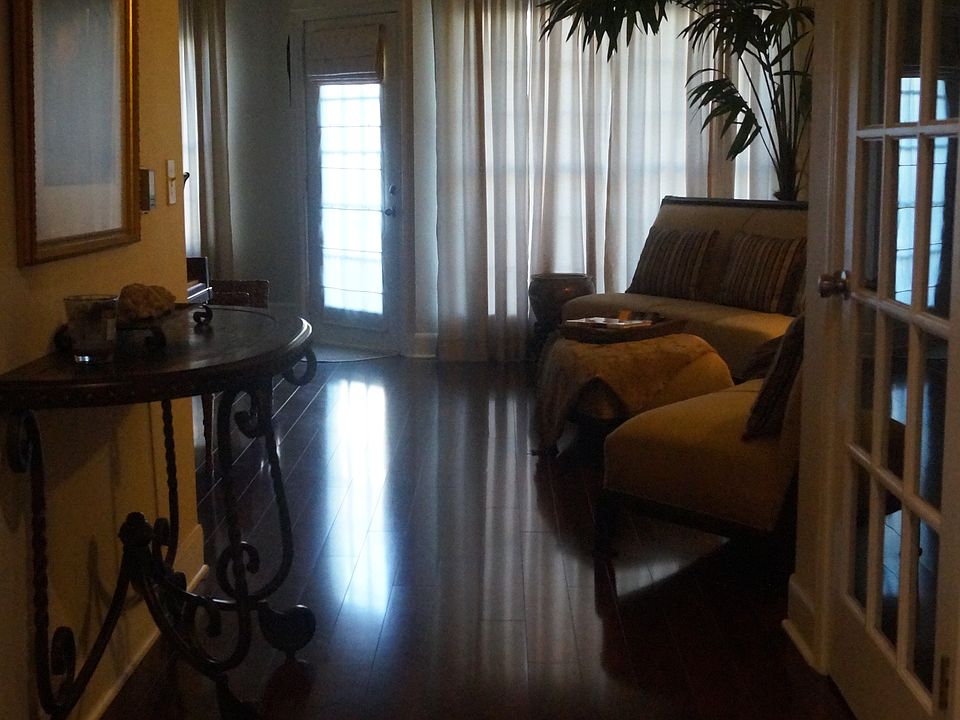 Entry way