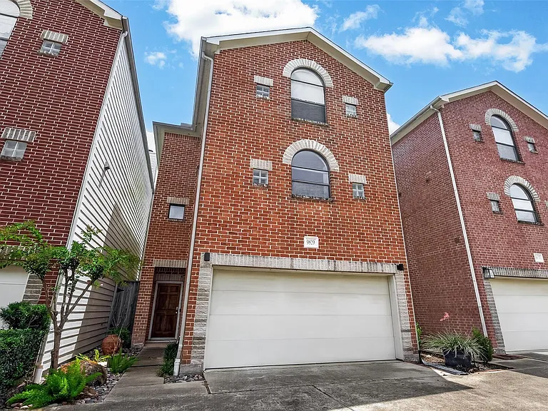 9829 Madeline Alyssa Ct — Photo 4