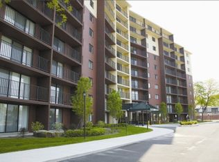 Solaire, Southfield, MI 48075