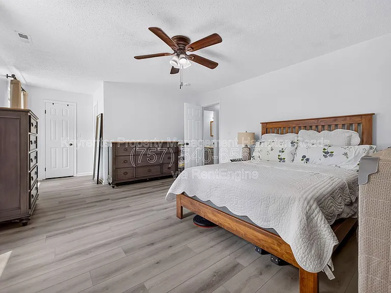 1700 Star Lake Dr — Photo 15