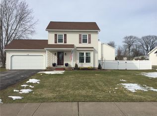 110 Delaina Rose Cir, Brockport, NY 14420