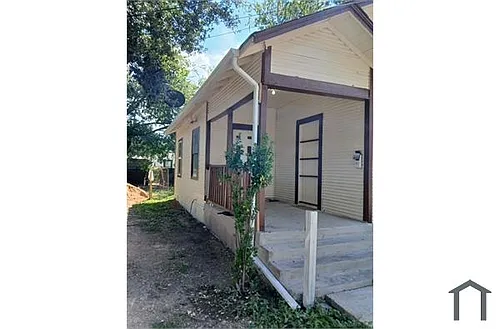 414 Blue Bonnet St Photo 1
