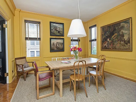 Sold by Sotheby's International Realty | media 10