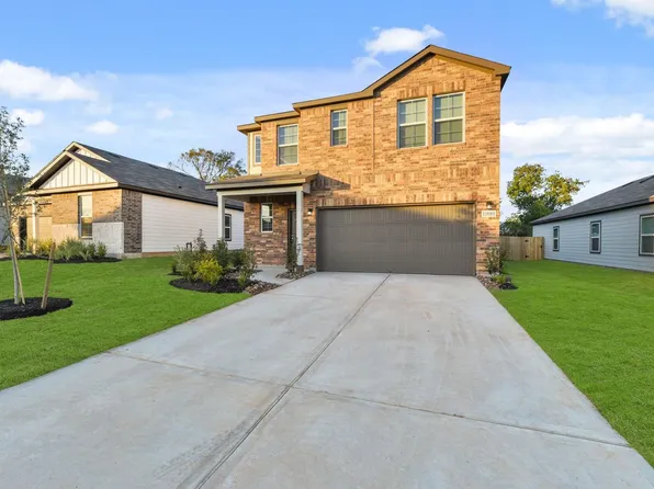 11880 Whirlaway Dr, Willis, TX 77318