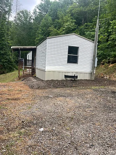 574 Peach Orchard Rd Photo 1