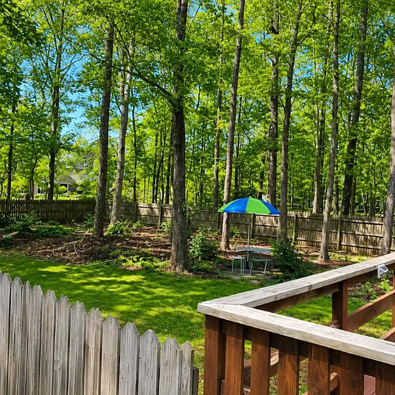 4426 Thorncroft Dr — Photo 10