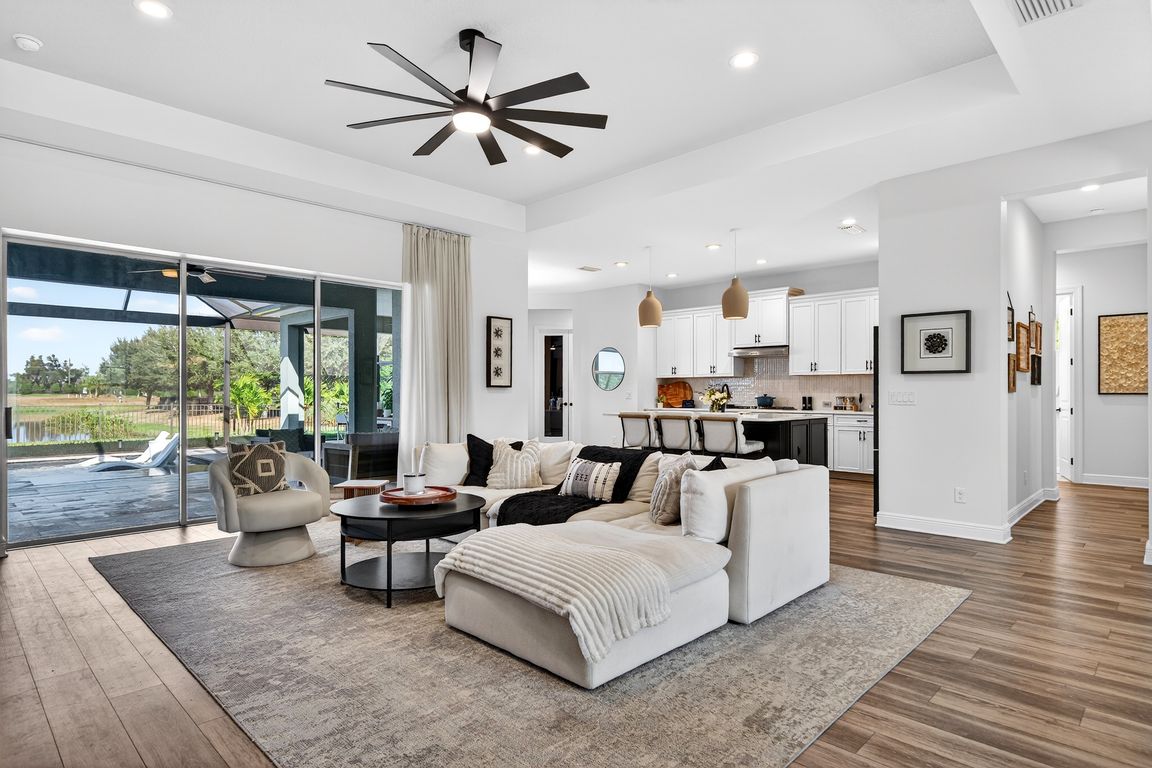 next background image