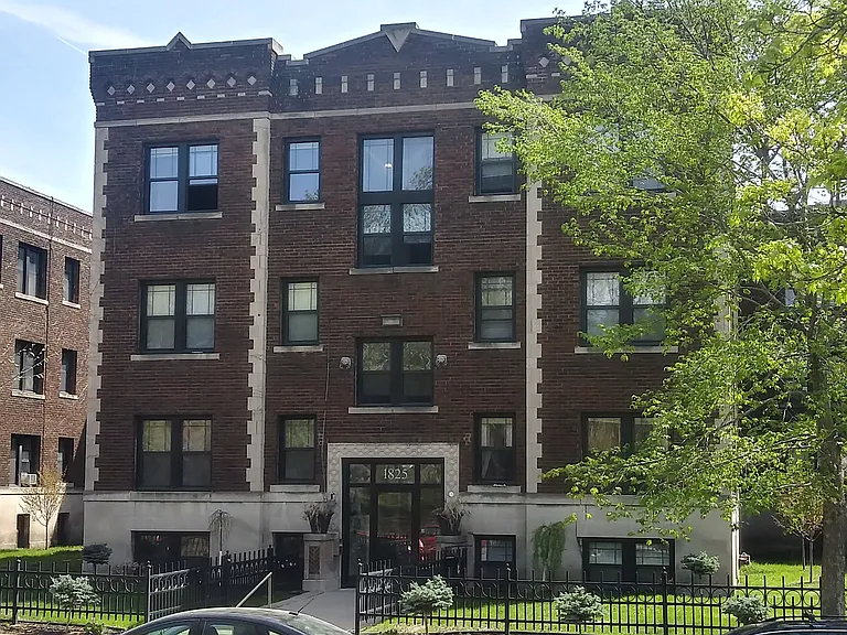 Stevens Square Apartments — Photo 19