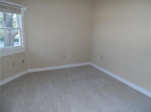 Guest room in front of house