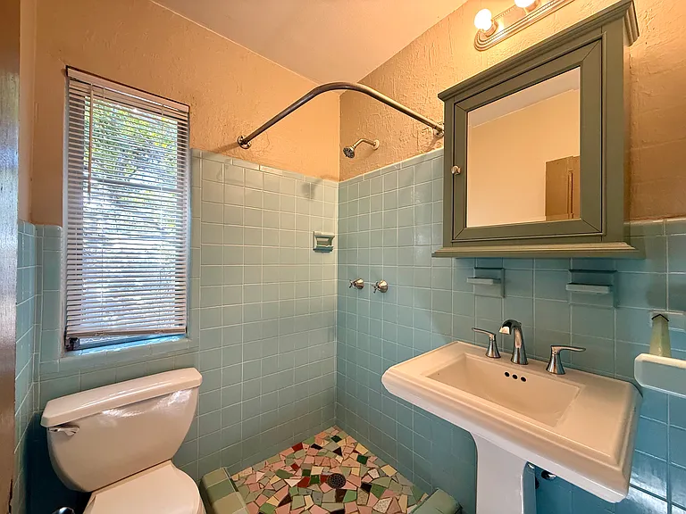 1004 6th St S — Photo 28