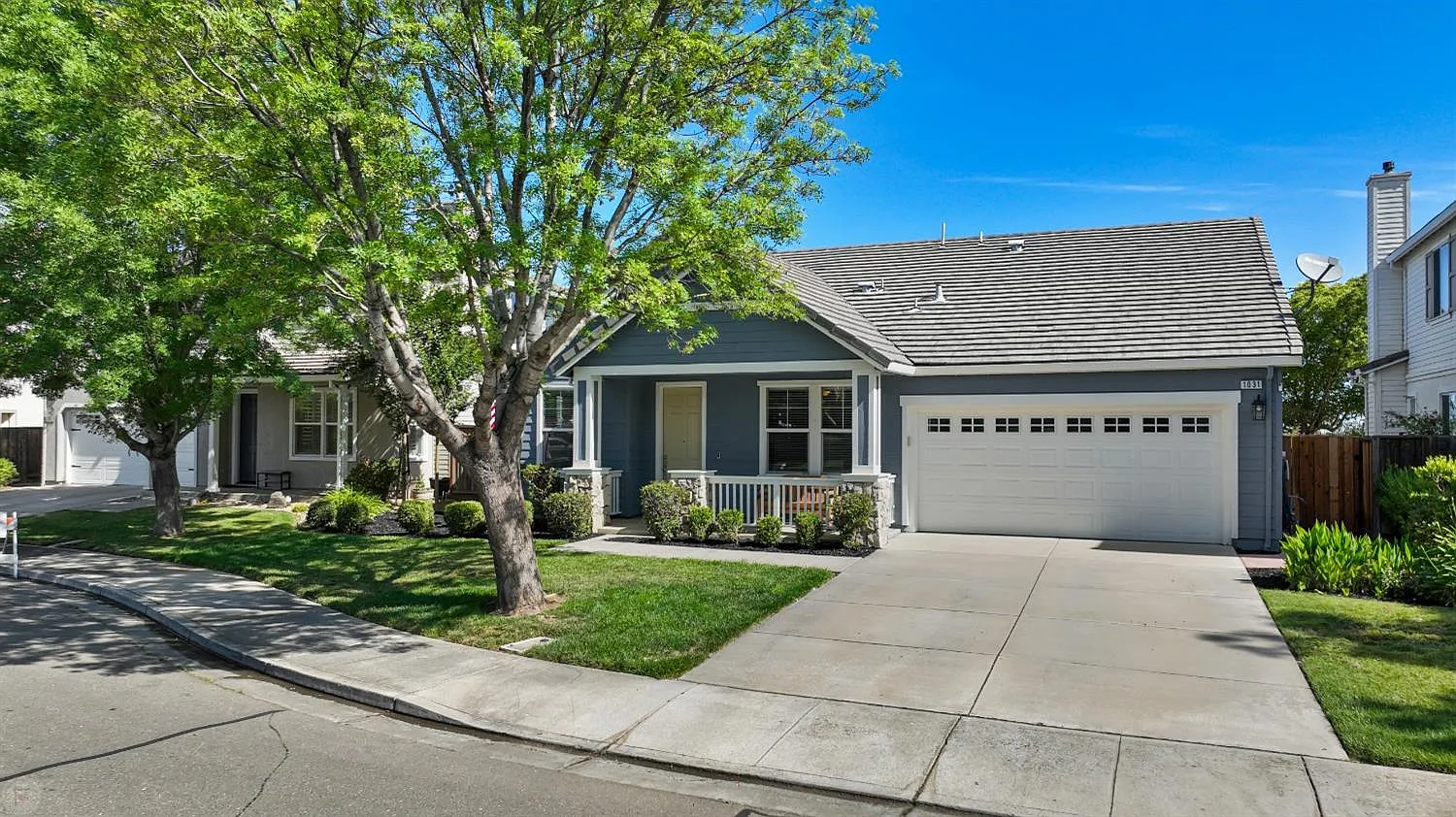 1031 Tulloch Dr photo 1