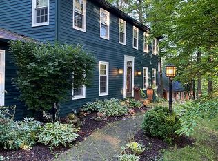 148 Bent Oak Trl, Fairport, NY 14450