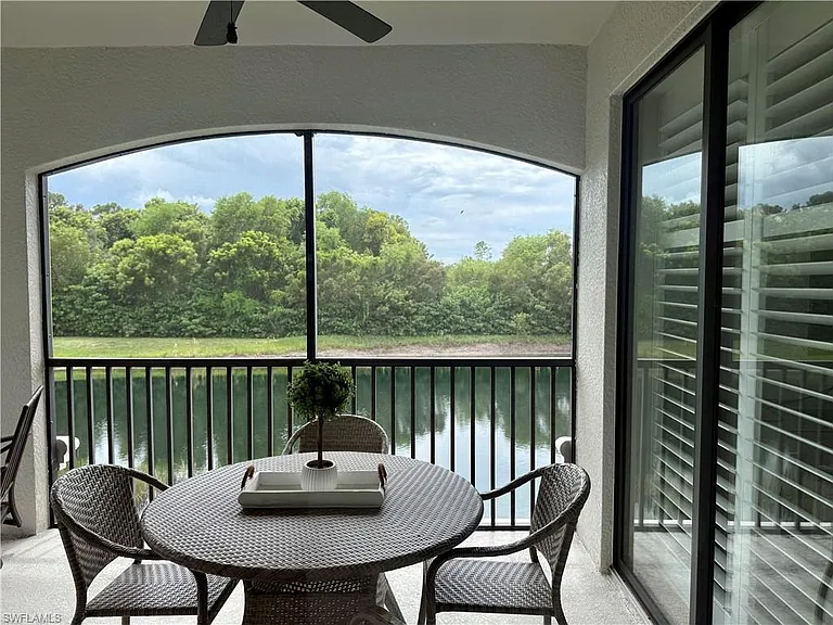 9498 Napoli Ln #201 — Photo 43