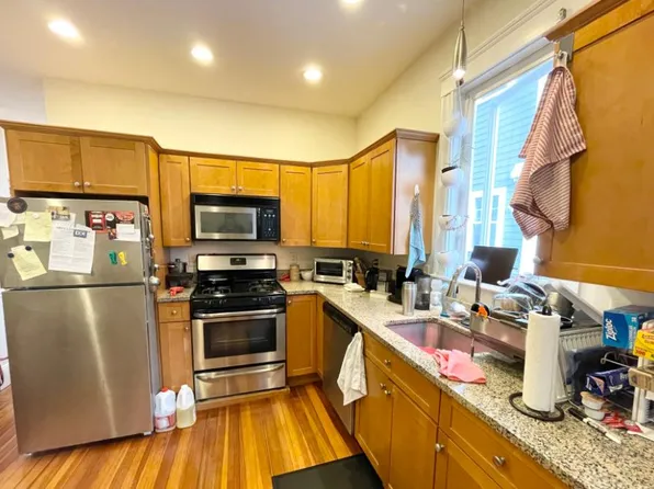 14A Edison Grn #1, Dorchester, MA 02125