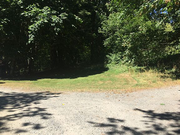 3rd image of 12XX Valley Hwy