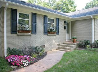 5910 Rose Valley Dr, Charlotte, NC 28210