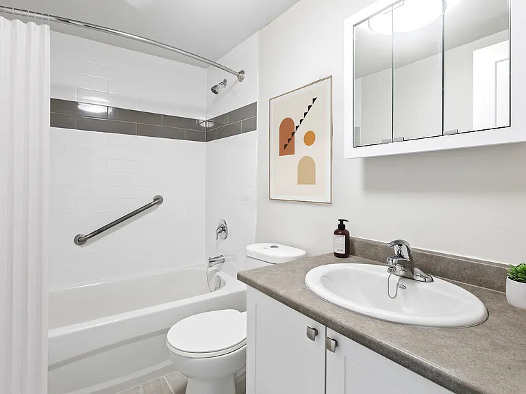16 Leroy Grant Dr — Photo 8