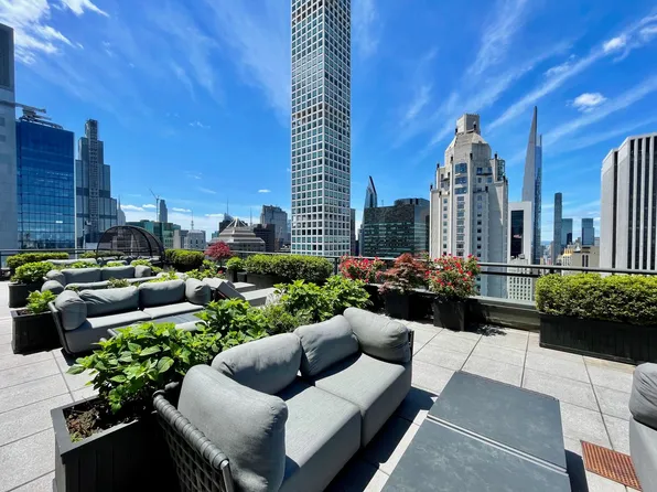 117 East 57th Street image 21 of 24