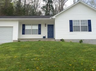 8948 Heathercrest Dr, Powell, TN 37849