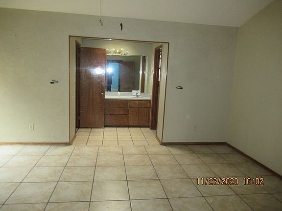 5th image of 7704 SW Crystal Hills Pl
