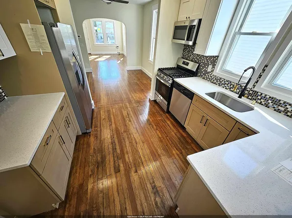 244 Centre Avenue image 1 of 23