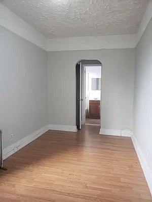 Rented by The Hamilton Group | media 9