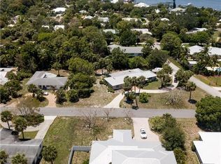 201 SE Edgewood Dr, Stuart, FL 34996