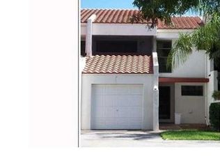 6559 Racquet Club Dr, Lauderhill, FL 33319