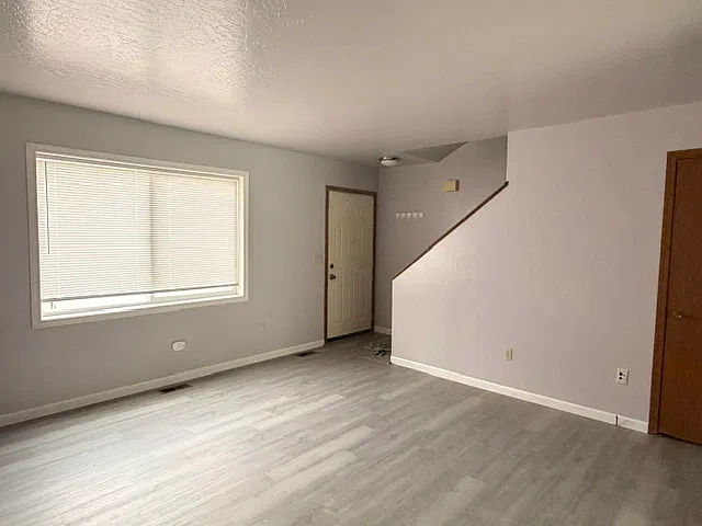 6080 Gershmel Loop - 2 — Photo 2