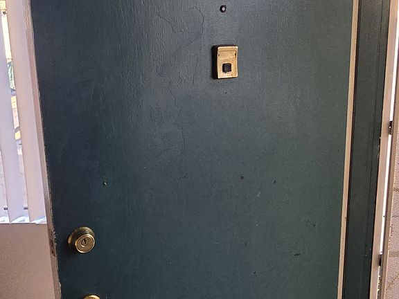 5th image of 12223 Pacific Ave #8