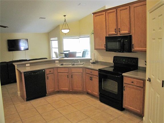 3rd image of 5203 SE 42nd Ct