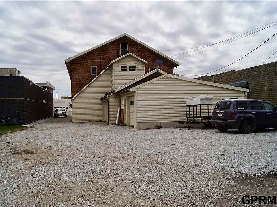 Building Photo 4
