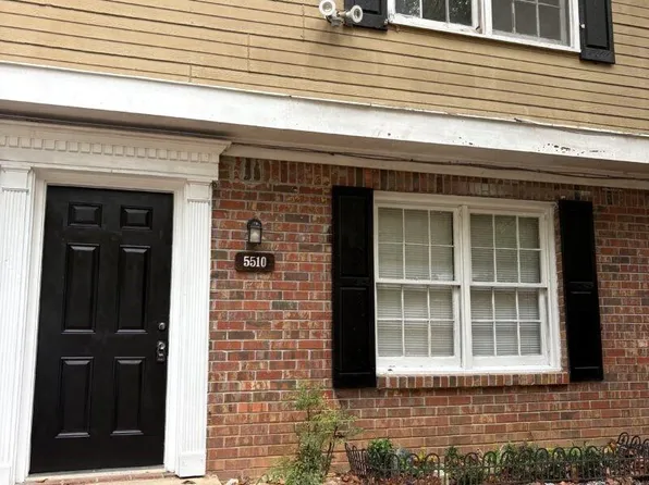 5510 Estates Ct, Norcross, GA 30093