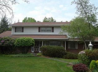 28 Kenilworth Rd, Binghamton, NY 13903