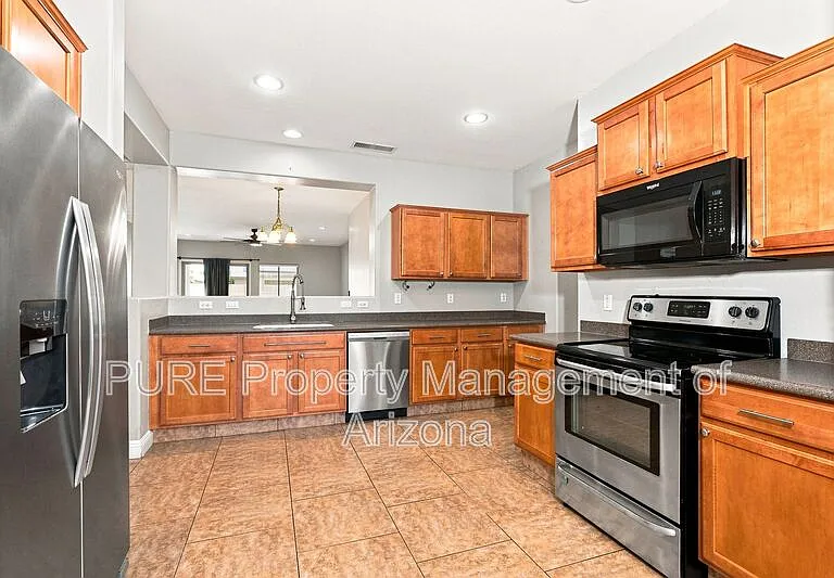 536 E Yellow Wood Ave — Photo 12