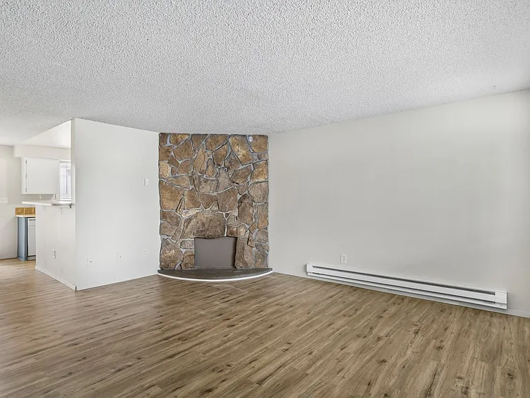 179 SW Hayes Ave — Photo 27