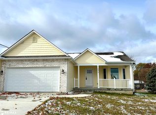 1473 Mallard Cir, Owosso, MI 48867