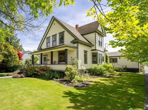 720 W Hazel Street, Mount Vernon, WA 98273