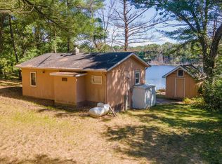 N6259 Long Lake Rd, Plainfield, WI 54966